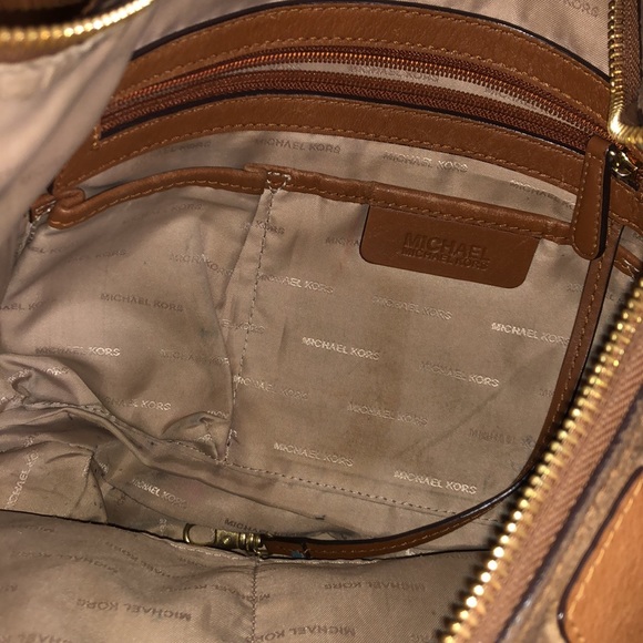 Leather Michael Kors Vintage Saddlebag fringe tassel Purse - Picture 10 of 12